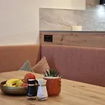 Lamtana Apartman Ischgl
