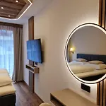 Lamtana 아파트 이스크글