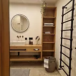 Lamtana 아파트 이스크글
